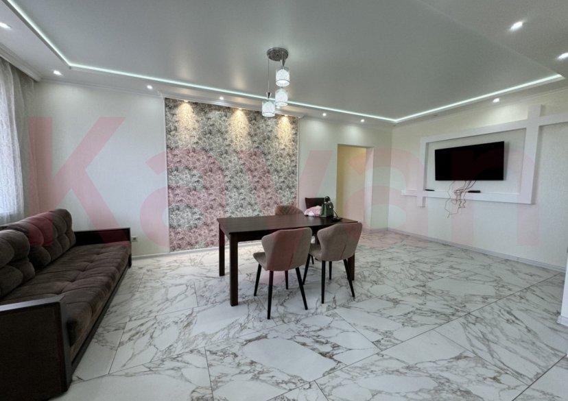 Аренда 2-комн. квартиры, 72 кв.м фото 1