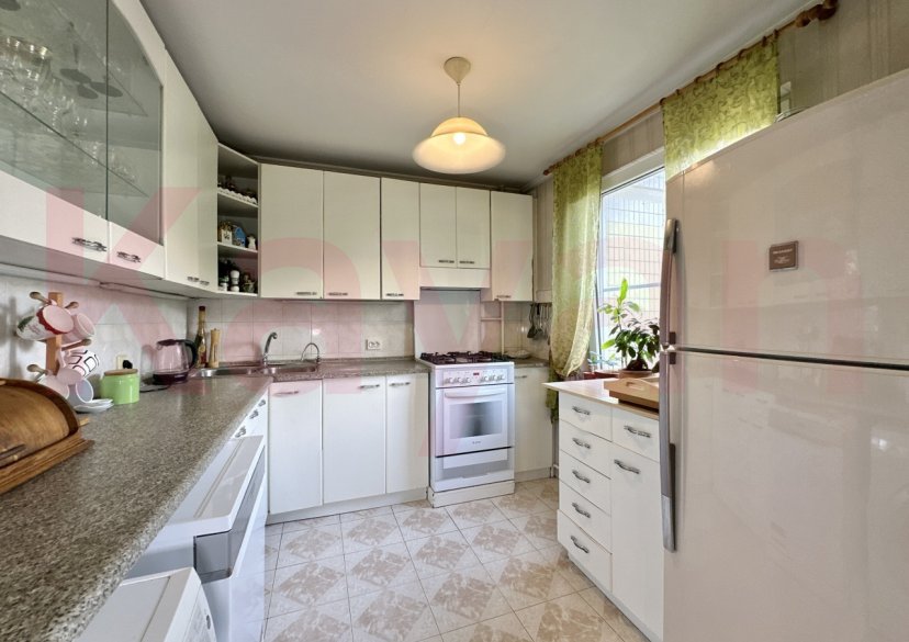 Продажа 4-комн. квартиры, 81 кв.м фото 3