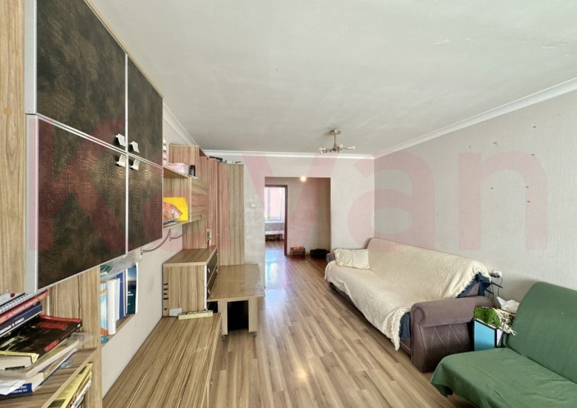 Продажа 3-комн. квартиры, 65.5 кв.м фото 1