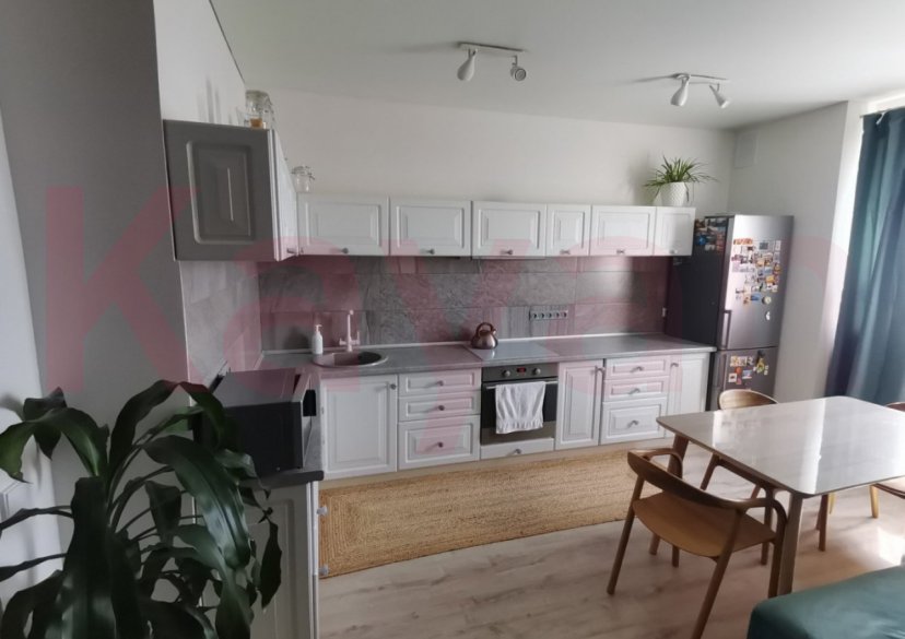 Продажа 2-комн. квартиры, 76 кв.м фото 0