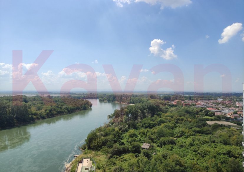 Продажа 3-комн. квартиры, 104.2 кв.м фото 2