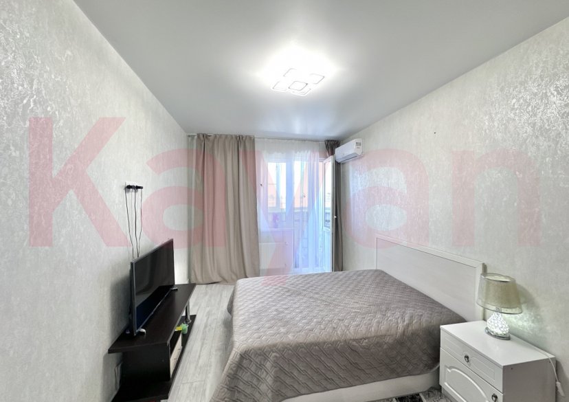 Продажа 1-комн. квартиры, 42 кв.м фото 0