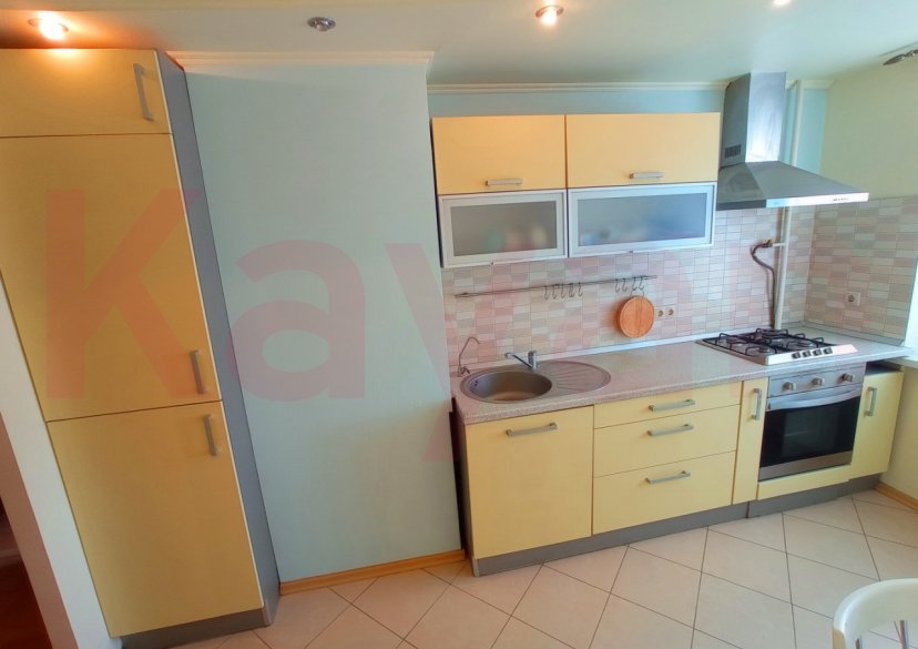 Аренда 4-комн. квартиры, 75 кв.м фото 1