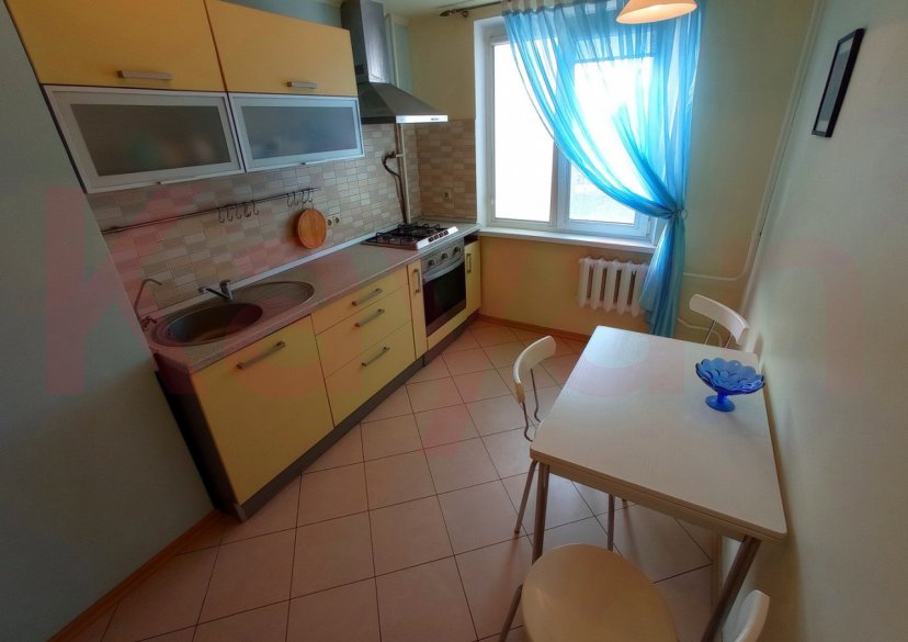 Аренда 4-комн. квартиры, 75 кв.м фото 2