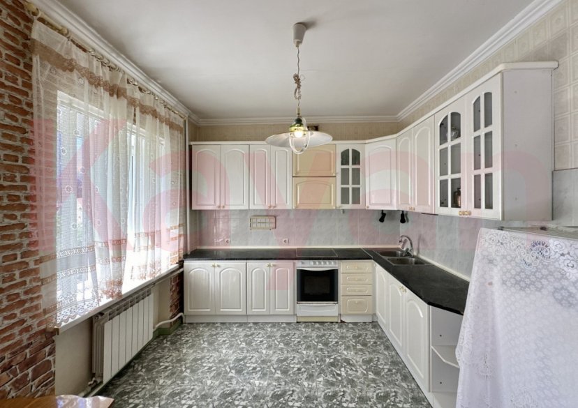 Продажа 4-комн. квартиры, 139 кв.м фото 0