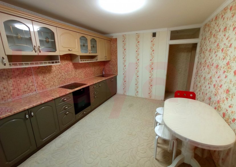 Аренда 2-комн. квартиры, 70 кв.м фото 1