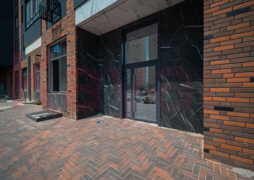 Продажа 3-комн. квартиры, 102 кв.м фото 0