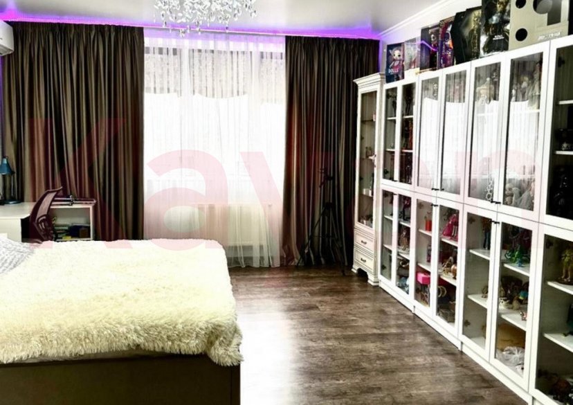 Продажа 3-комн. квартиры, 100 кв.м фото 0