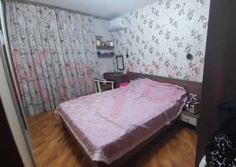 Продажа 2-комн. квартиры, 65 кв.м фото 1