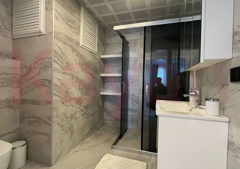 Продажа 3-комн. квартиры, 134 кв.м фото 16