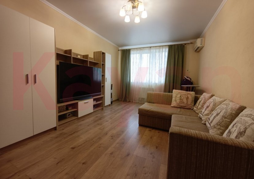 Продажа 1-комн. квартиры, 52 кв.м фото 0