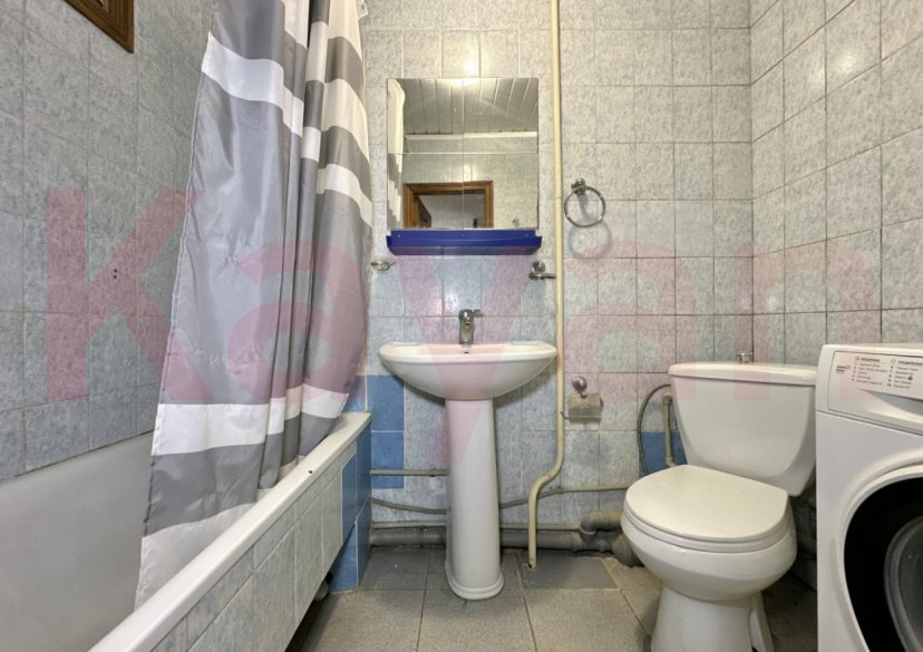 Продажа 3-комн. квартиры, 50.7 кв.м фото 9