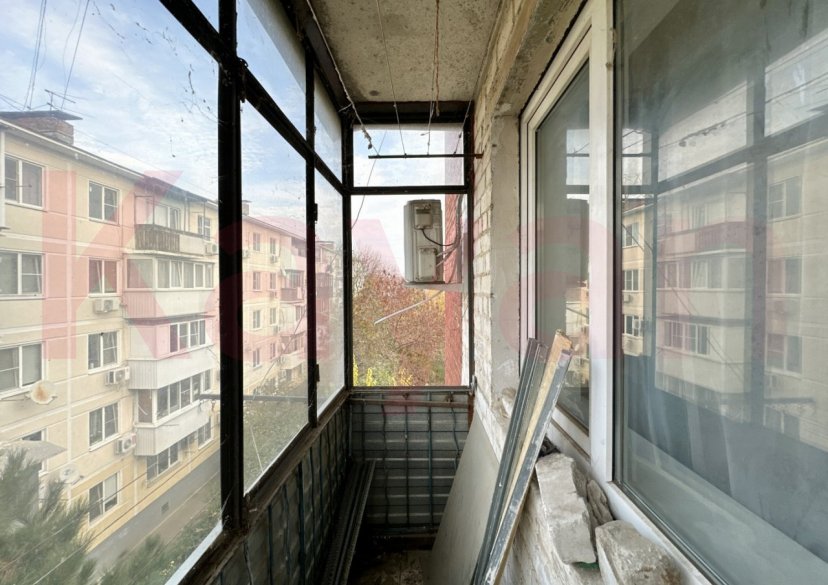 Продажа 3-комн. квартиры, 50.7 кв.м фото 10