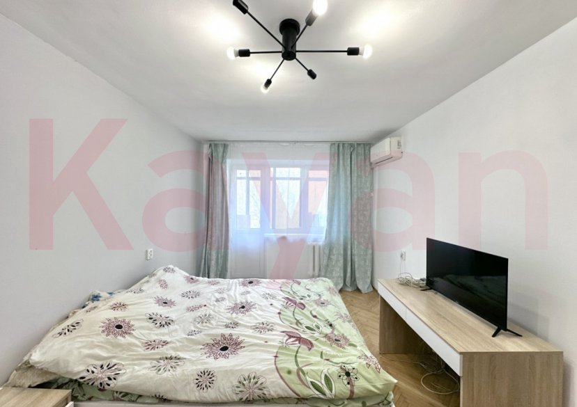 Продажа 3-комн. квартиры, 50.7 кв.м фото 2