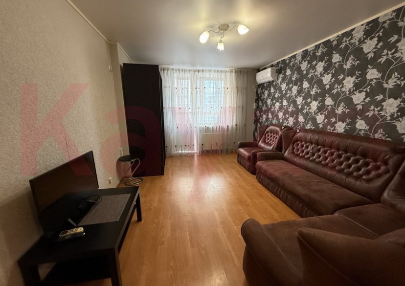 Аренда 2-комн. квартиры, 56 кв.м фото 0