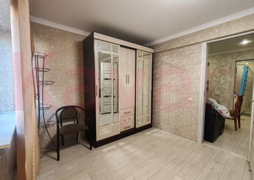 Продажа 3-комн. квартиры, 70.4 кв.м фото 2