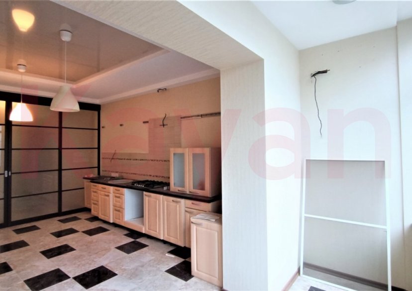 Продажа 3-комн. квартиры, 115.9 кв.м фото 2