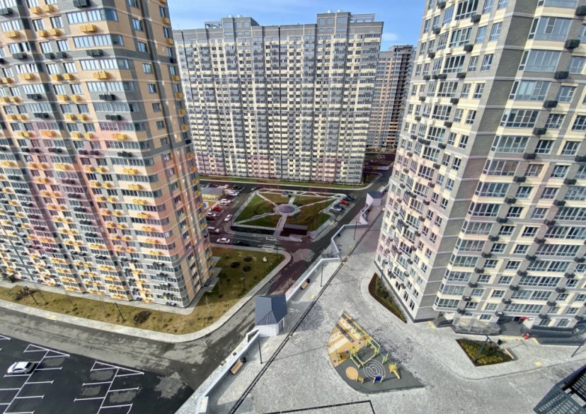 Продажа 2-комн. квартиры, 68.6 кв.м фото 2