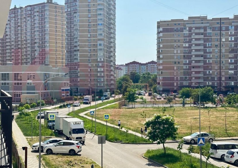 Продажа 3-комн. квартиры, 88.3 кв.м фото 1