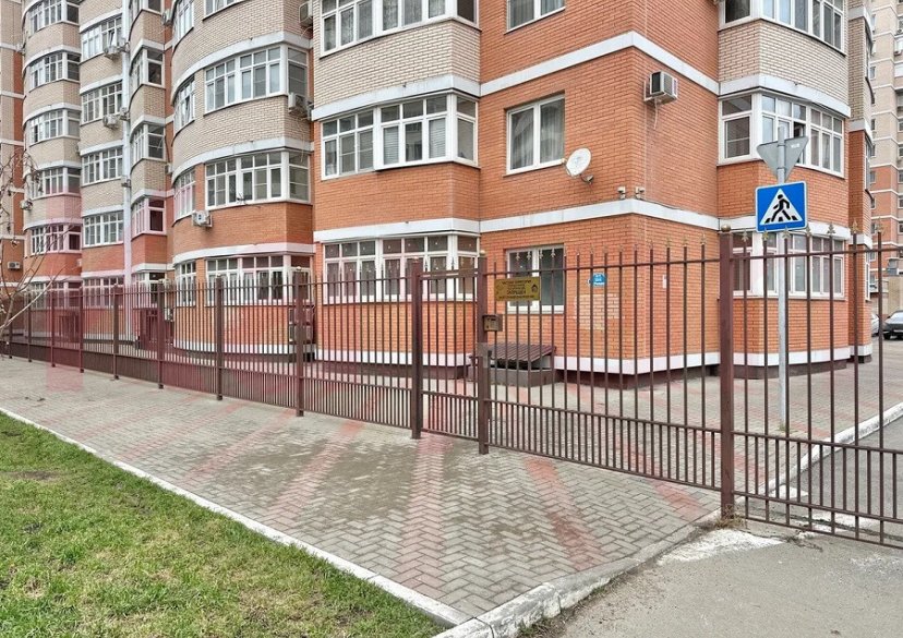 Продажа 2-комн. квартиры, 65 кв.м фото 0