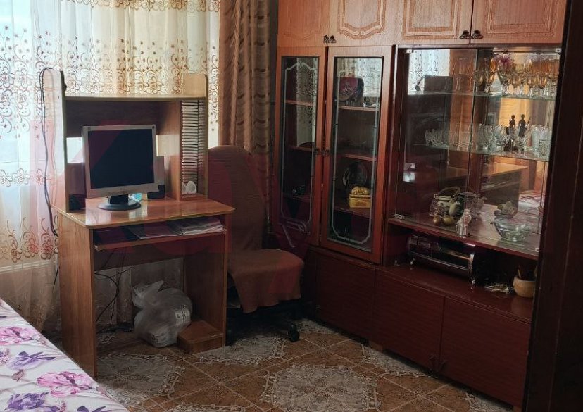 Продажа 3-комн. квартиры, 58 кв.м фото 0