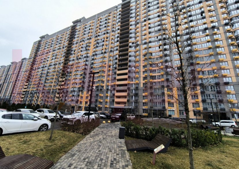 Продажа 2-комн. квартиры, 70 кв.м фото 0