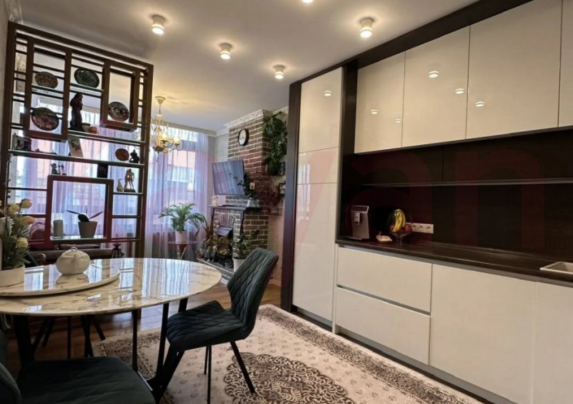 Продажа 2-комн. квартиры, 65.5 кв.м фото 2