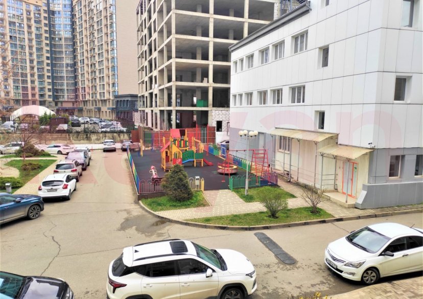 Продажа 2-комн. квартиры, 106.75 кв.м фото 2