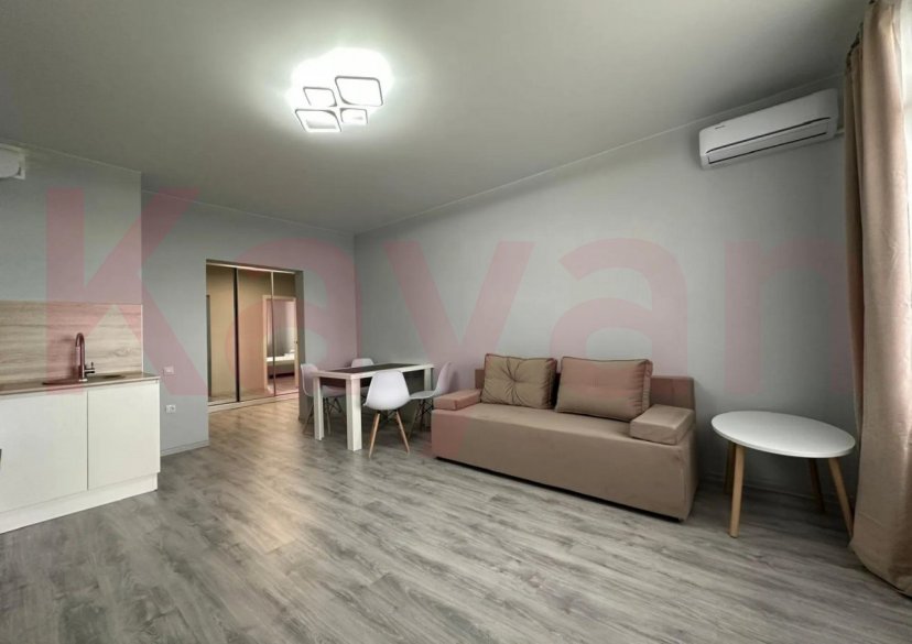 Аренда 2-комн. квартиры, 60 кв.м фото 1