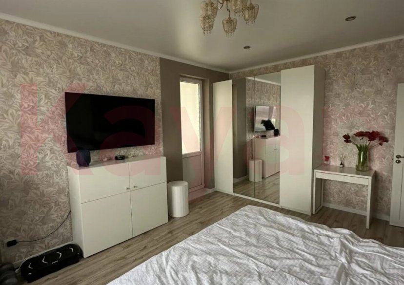 Продажа 3-комн. квартиры, 77.8 кв.м фото 3