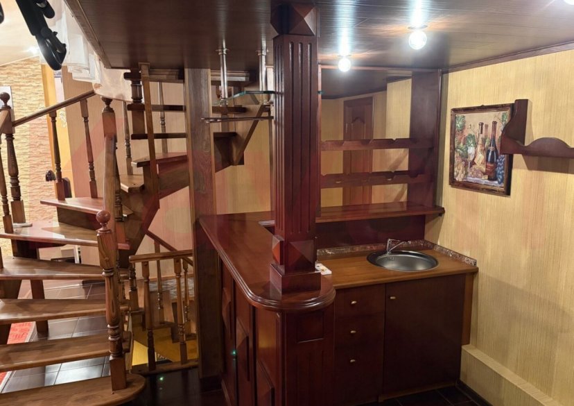 Продажа 3-комн. квартиры, 175 кв.м фото 10