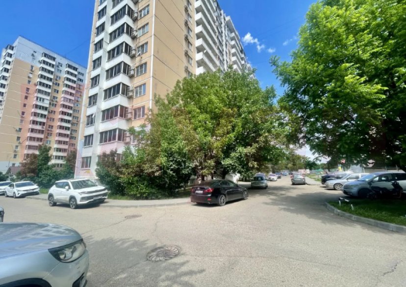 Продажа 2-комн. квартиры, 65.5 кв.м фото 1
