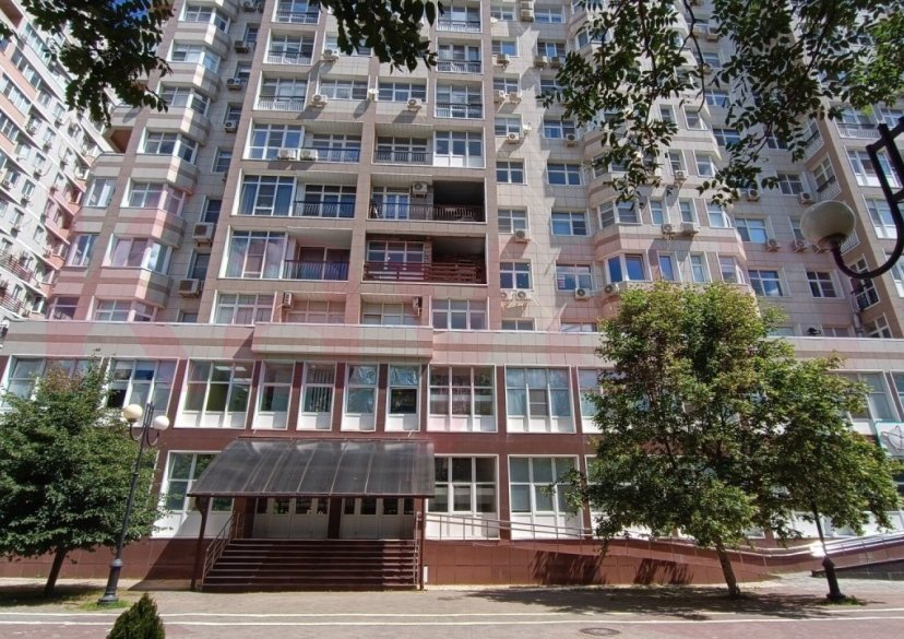 Продажа 2-комн. квартиры, 107 кв.м фото 0