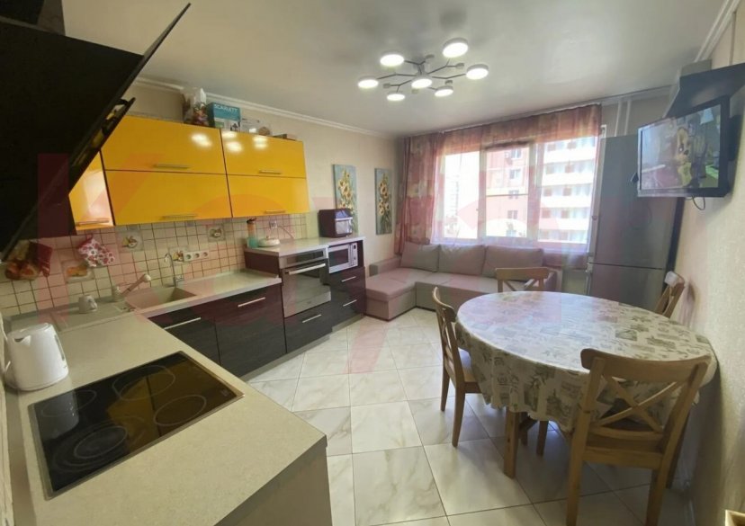 Продажа 3-комн. квартиры, 81.2 кв.м фото 3 Продажа 3-комн. квартиры, 81.2 кв.м фото 3