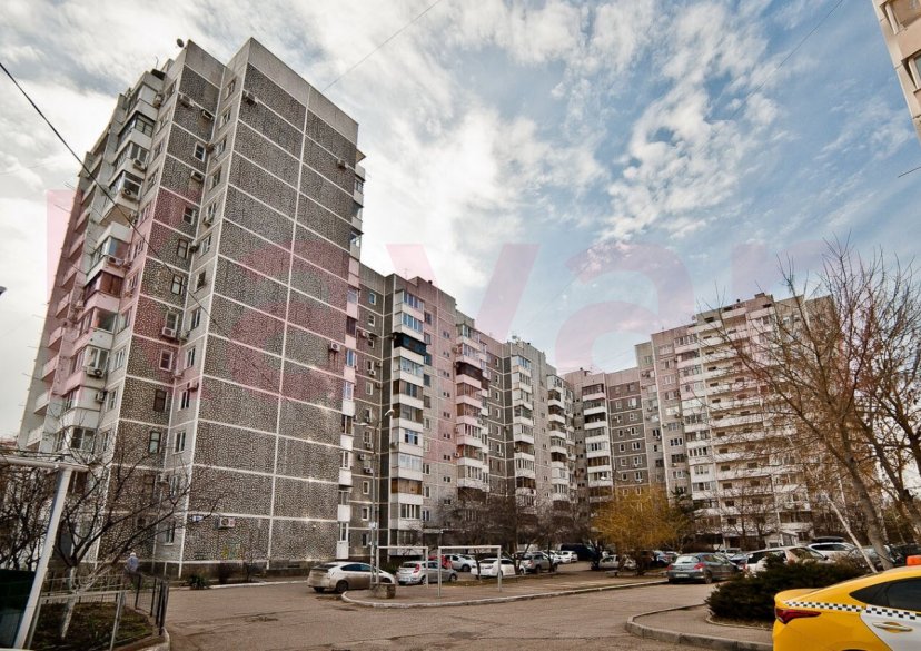 Продажа 3-комн. квартиры, 77 кв.м фото 1