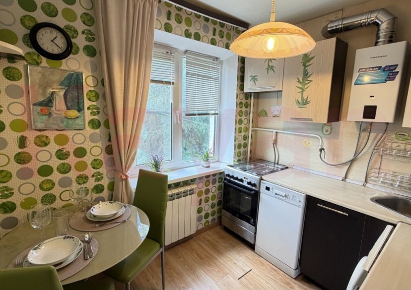 Продажа 3-комн. квартиры, 59 кв.м фото 0