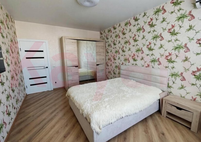 Продажа 2-комн. квартиры, 65 кв.м фото 3