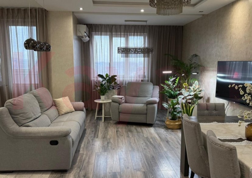 Продажа 3-комн. квартиры, 93.2 кв.м фото 0