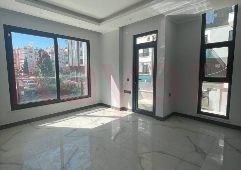 Продажа 3-комн. квартиры, 60 кв.м фото 0