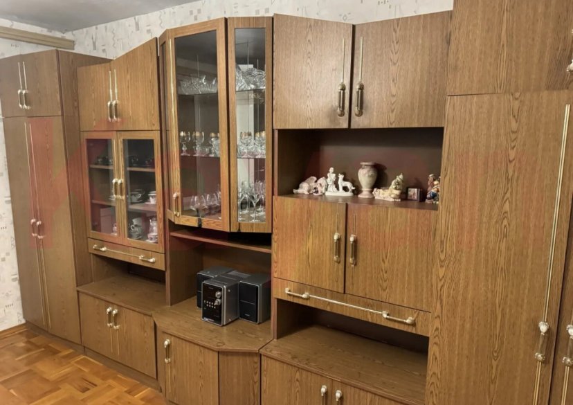 Продажа 3-комн. квартиры, 67.9 кв.м фото 3