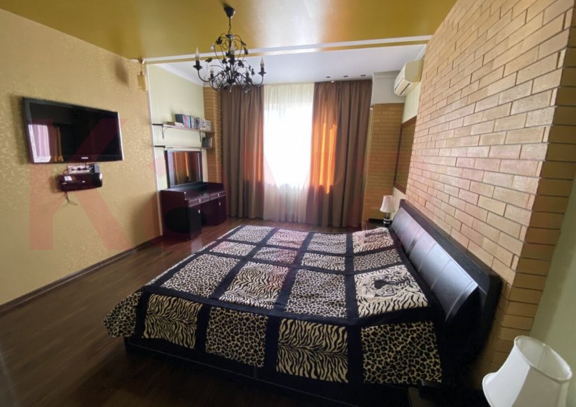 Продажа 3-комн. квартиры, 133.8 кв.м фото 3