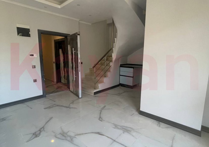 Продажа 2-комн. квартиры, 61 кв.м фото 2