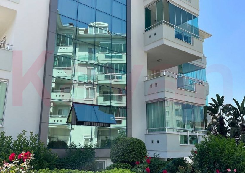 Продажа 3-комн. квартиры, 120 кв.м фото 2