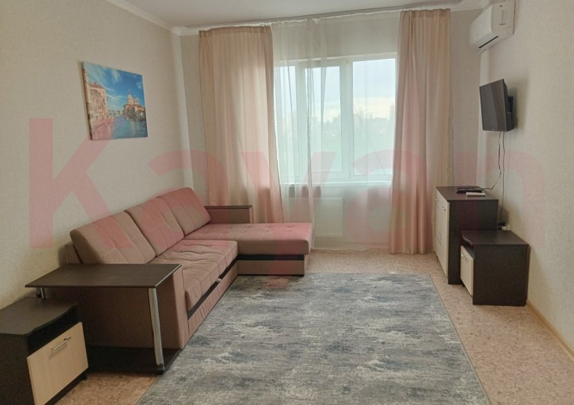 Аренда 1-комн. квартиры, 42 кв.м фото 0