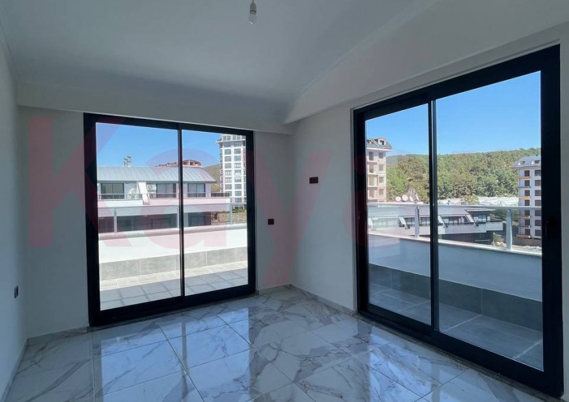 Продажа 4-комн. квартиры, 140 кв.м фото 4