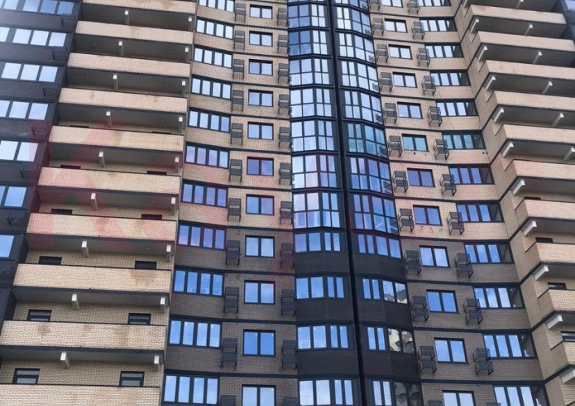 Продажа 3-комн. квартиры, 107 кв.м фото 2