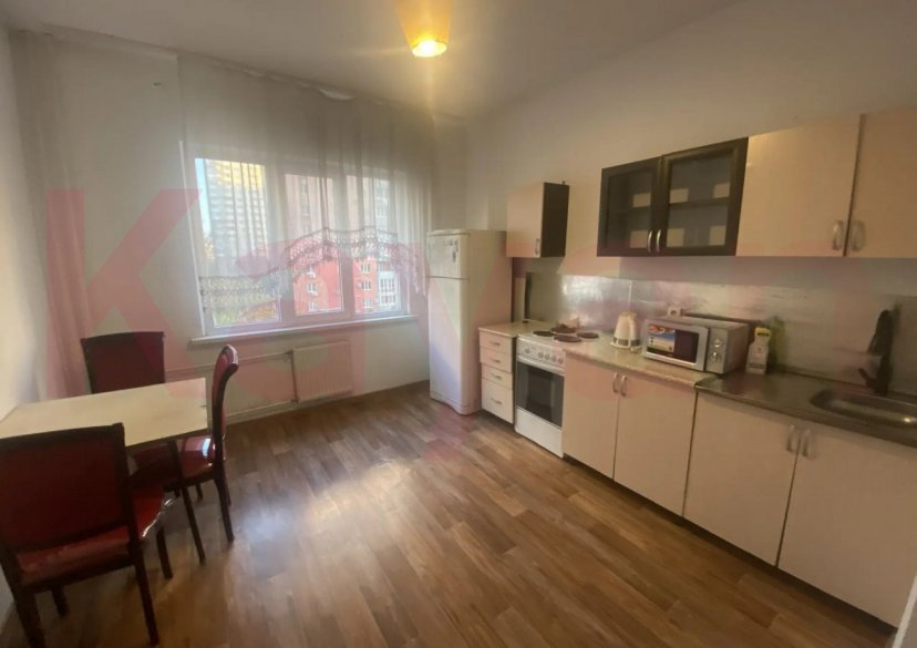 Аренда 1-комн. квартиры, 42 кв.м фото 0