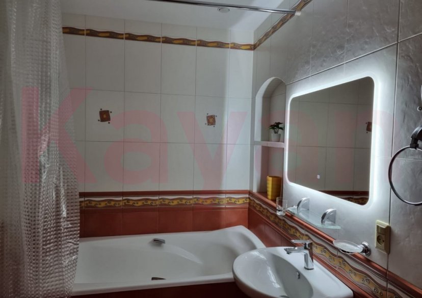 Продажа 2-комн. квартиры, 66 кв.м фото 14