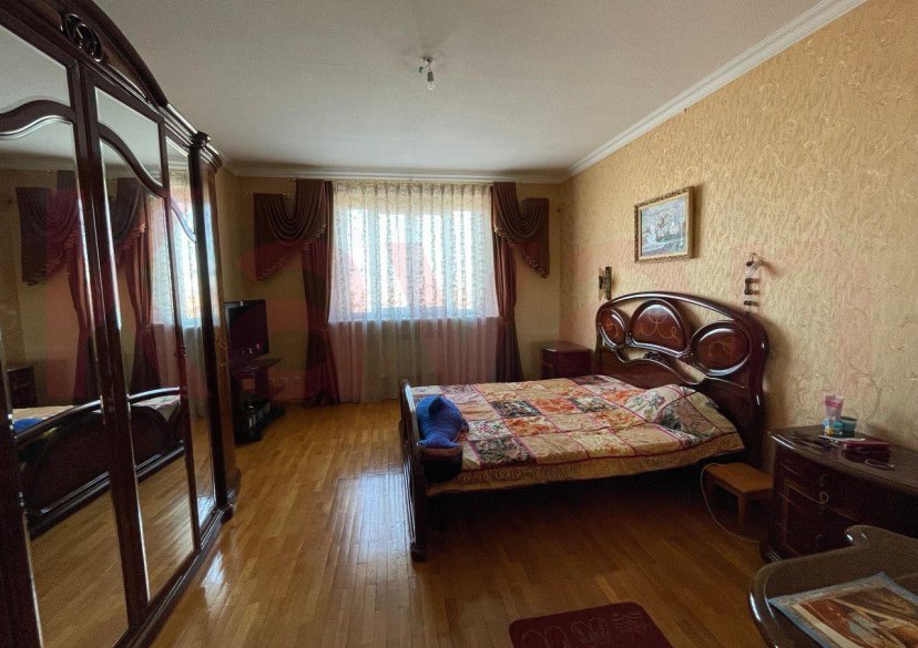Продажа 4-комн. квартиры, 98.8 кв.м фото 1 Продажа 4-комн. квартиры, 98.8 кв.м фото 1