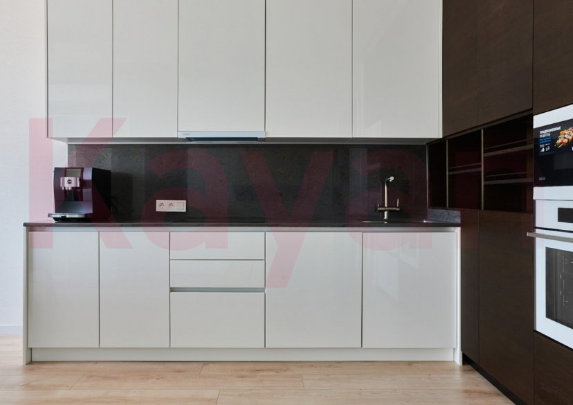 Продажа 4-комн. квартиры, 144 кв.м фото 16